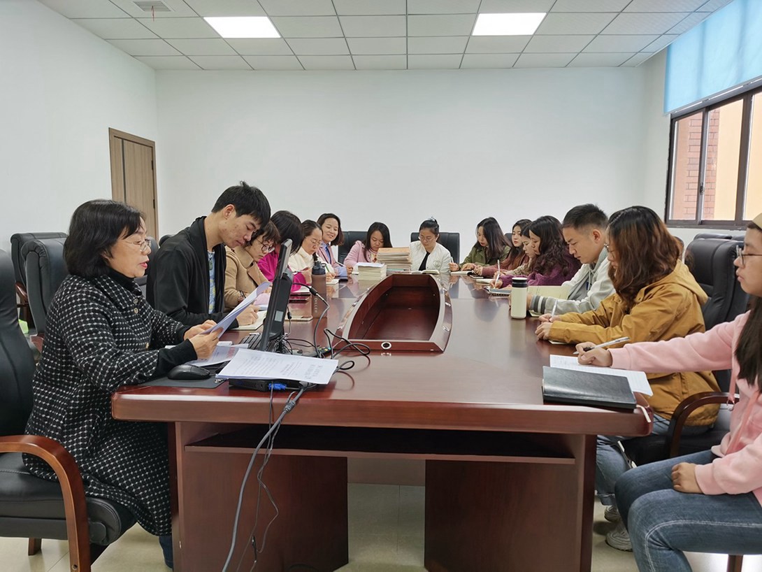 我校开展期中教学工作检查