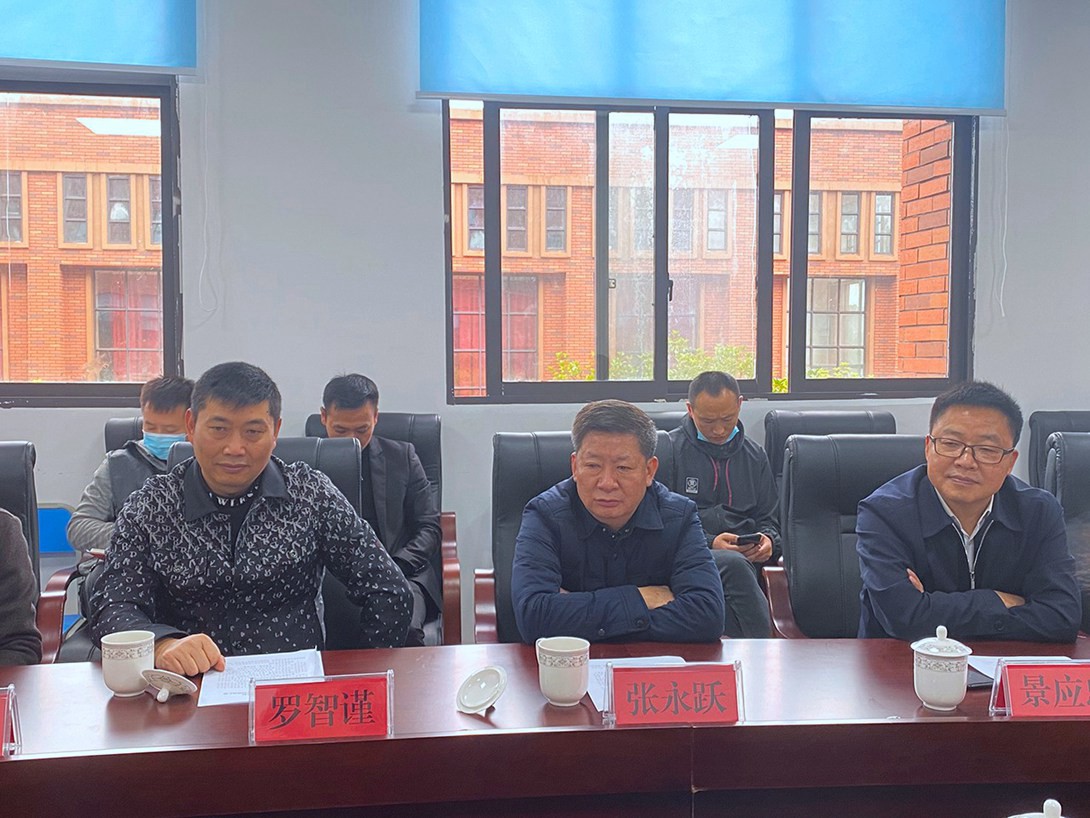 省政府督学张永跃一行莅临我校指导工作