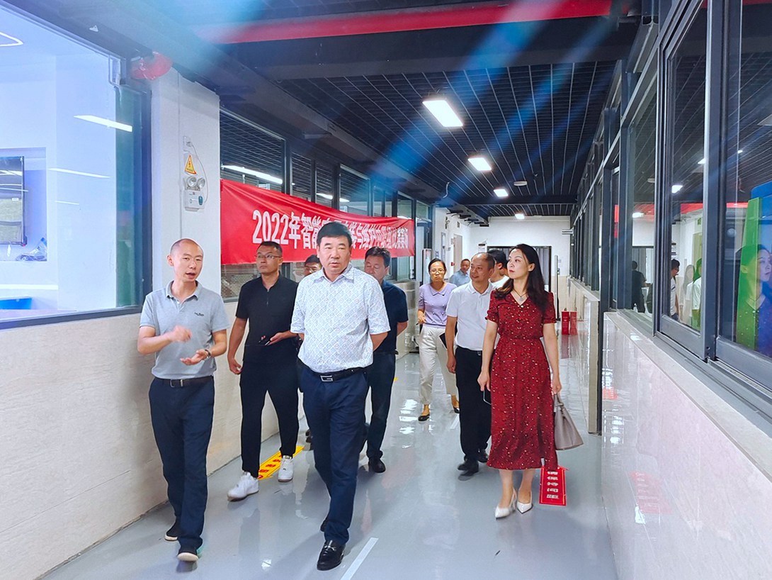 贵州铜仁数据职业学院（筹）赴贵州交通职业技术学院考察学习